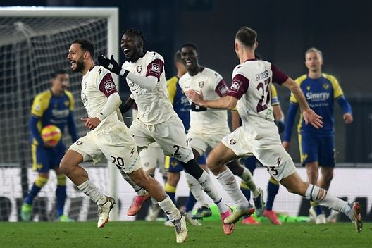 (Getty Images) L’Inter batte la Lazio e si riprende la vetta. Salernitana gela il Verona- immagine 2