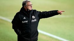 Messico, Martino furioso dopo il Ko con la Colombia: “Perché questi calciatori non hanno mercato in Europa?”