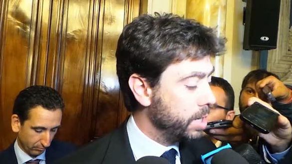 Calciomercato Juventus: Agnelli furioso, in arrivo la decisione. Calciomercato Juventus: Agnelli furioso, in arrivo la decisione.