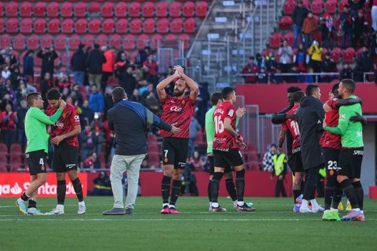 (Photo by Rafa Babot/Getty Images) Real Madrid sconfitto a Maiorca: Vinicius provocato, autogol e rigore sbagliato- immagine 2