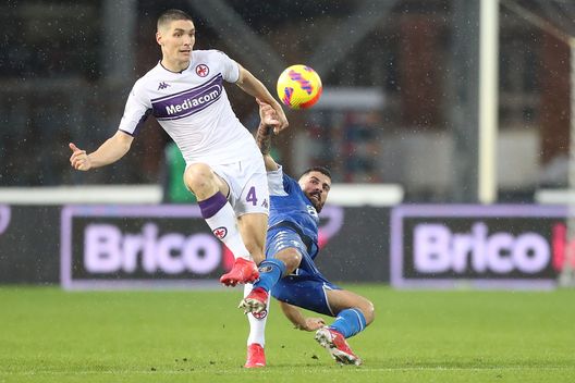 EMPOLI, ITALY - NOVEMBER 27: Patrick Cutrone of Empoli FC battles for the ball with Nikola Milenkovic of ACF Fiorentina during the Serie A match between Empoli FC and ACF Fiorentina at Stadio Carlo Castellani on November 27, 2021 in Empoli, Italy. (Photo by Gabriele Maltinti/Getty Images) EMPOLI, ITALY - NOVEMBER 27: Patrick Cutrone of Empoli FC battles for the ball with Nikola Milenkovic of ACF Fiorentina during the Serie A match between Empoli FC and ACF Fiorentina at Stadio Carlo Castellani on November 27, 2021 in Empoli, Italy. (Photo by Gabriele Maltinti/Getty Images)