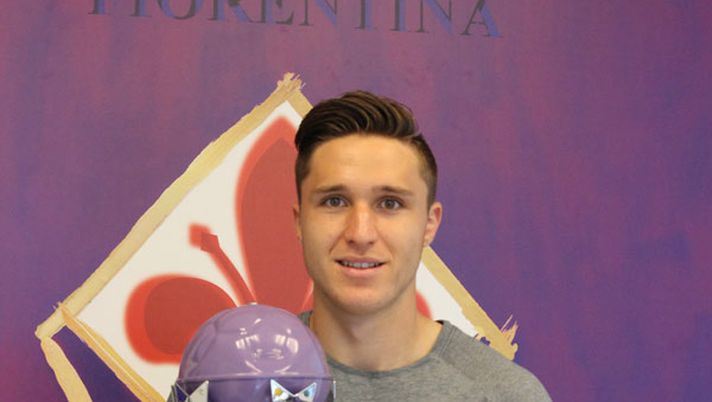 Federico Chiesa premiato con il Pallone Viola di ViolaNews.com 