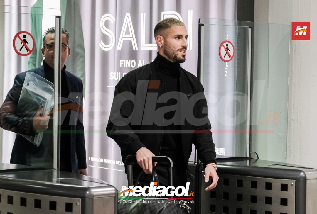 FOTO PALERMO, Tutino arriva all’aeroporto ‘Falcone e Borsellino’ di Palermo (Gallery) - immagine 2