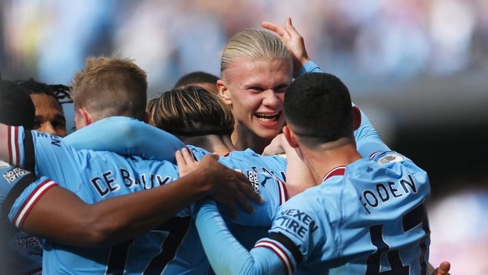 Manchester Derby: Haaland e Foden padroni