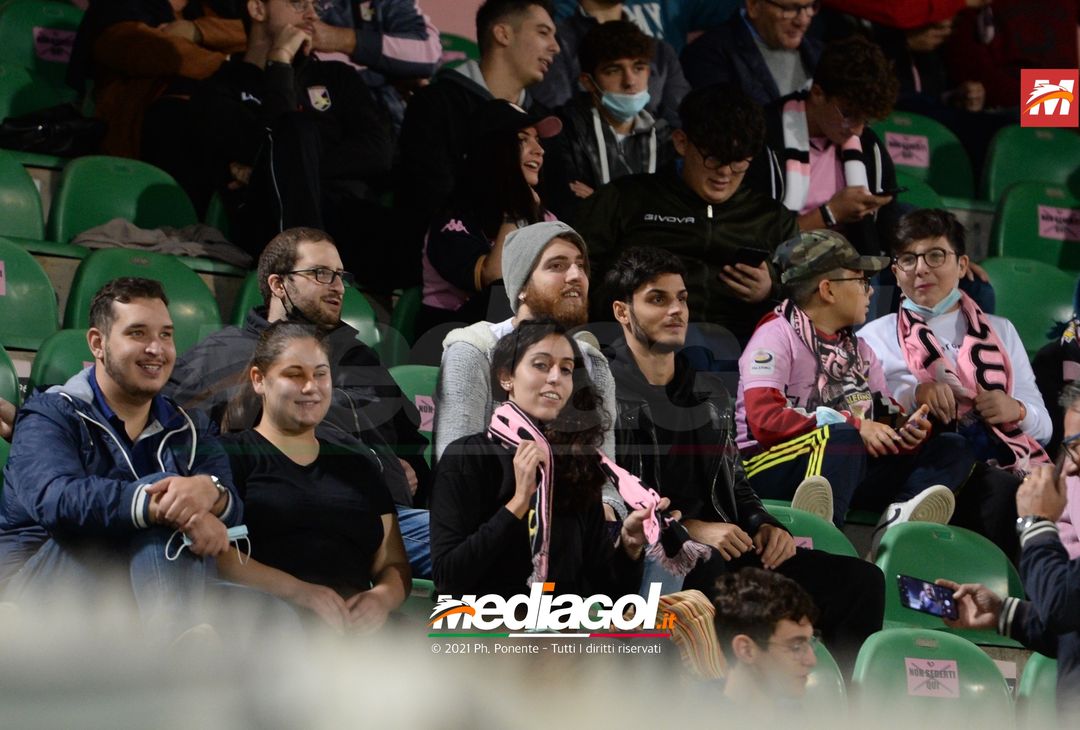 FOTO, i tifosi allo stadio per Palermo – Virtus Villafranca 1-0 (Gallery) - immagine 32