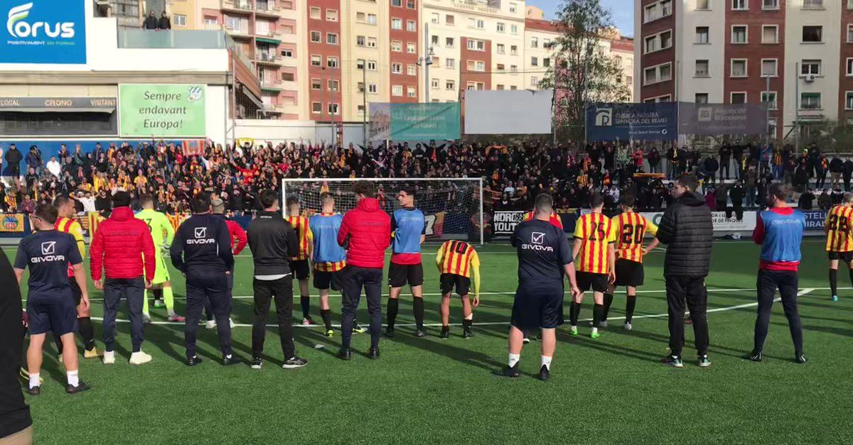 E’ il Nou Sardenya ma sembra il Camp Nou! Che derby fra le “piccole” a