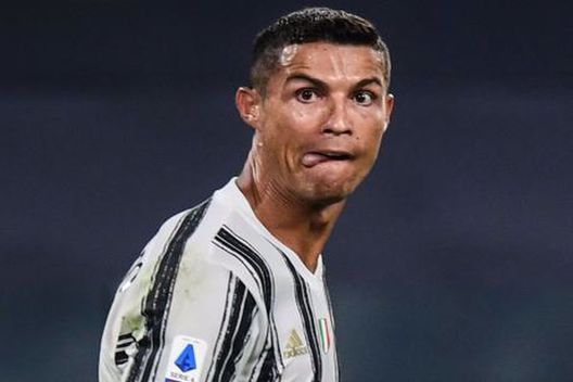 Cristiano Ronaldo Cristiano Ronaldo