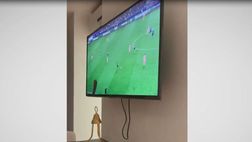 VIDEO / A casa Icardi si cena con le partite dell’Inter in tv: “L’abbiamo vista 100 volte”