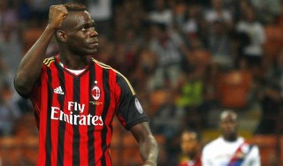 Mario Balotelli in maglia rossonera (fonte foto: www.repubblica.it) Mario Balotelli in maglia rossonera (fonte foto: www.repubblica.it)
