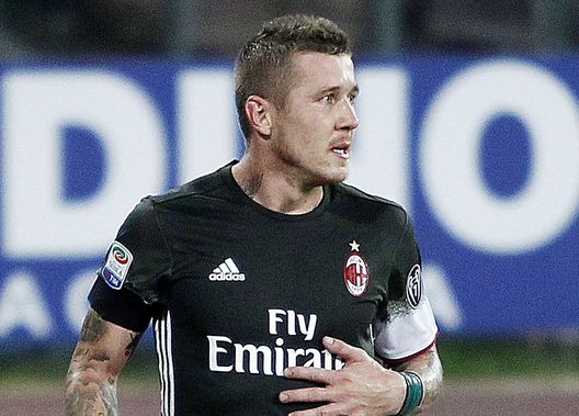 Juraj Kucka, centrocampista del Milan, espulso a Napoli (credits: GETTY Images) Juraj Kucka, centrocampista del Milan, espulso a Napoli (credits: GETTY Images)