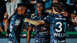 Fiandre del sud, l’ultima in classifica vince il derby: lanci di birra contro Zinho Gano…