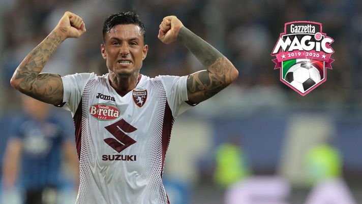 PARMA, ITALY - SEPTEMBER 01:  Armando Izzo of Torino FC celebrates the victory at the end of the Serie A match between Atalanta BC and Torino FC at Stadio Ennio Tardini on September 1, 2019 in Parma, Italy.  (Photo by Emilio Andreoli/Getty Images) 