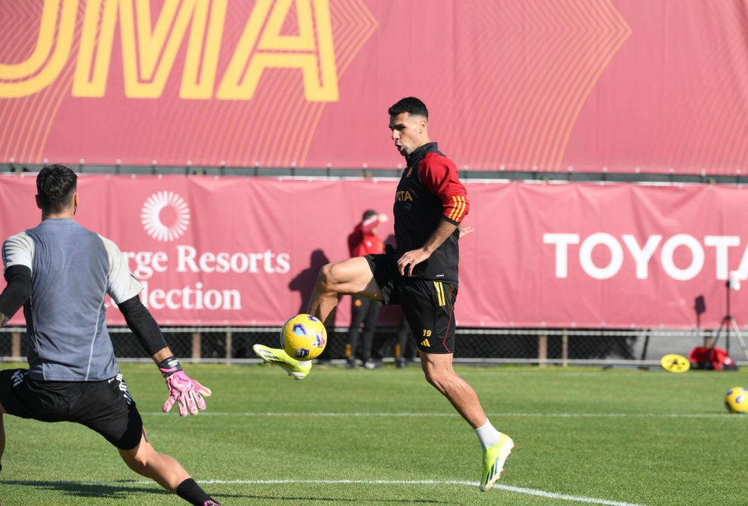 Roma, allenamento in vista del Cagliari: ci sono Smalling e Sanches – FOTO GALLERY - immagine 20