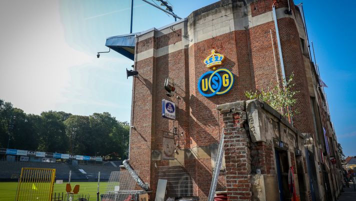 Derby di Bruxelles, il sindaco ai tifosi dell’Anderlecht: “Se entrate nel parco vi arrestiamo” - immagine 1