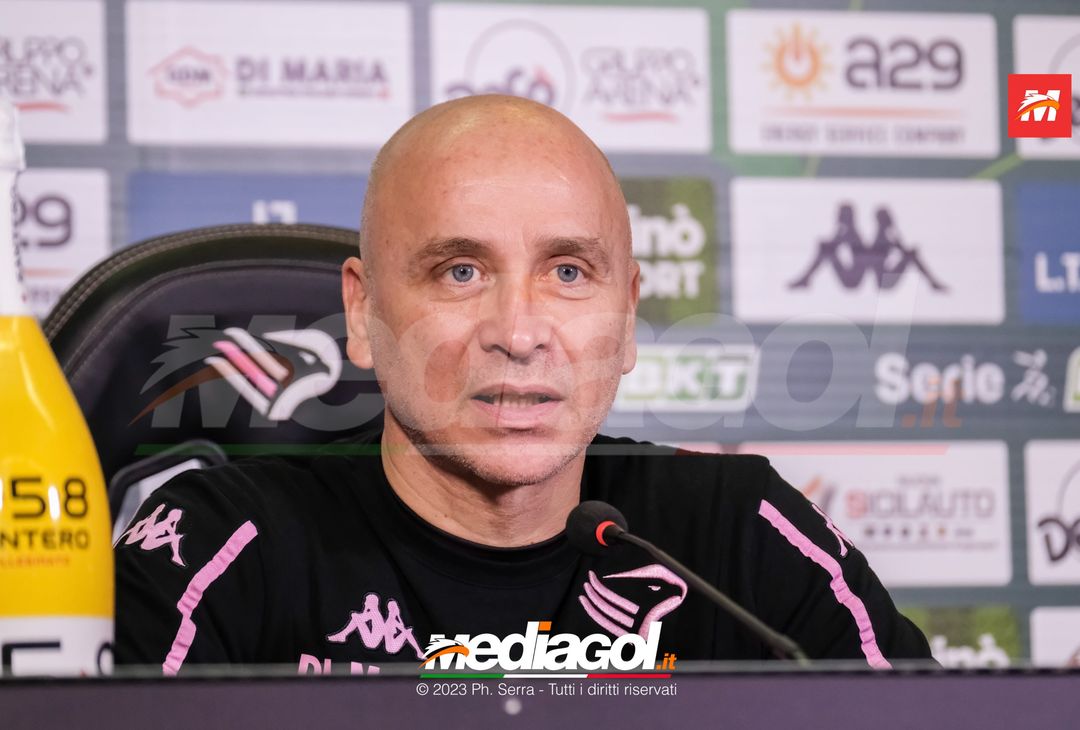 FOTO PALERMO, verso il l’Ascoli: Mister Eugenio Corini in sala stampa (Gallery) - immagine 20
