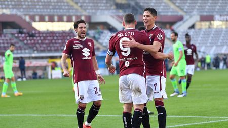 TURIN, ITALY - NOVEMBER 01:  Andrea Belotti (C) of Torino FC celebratres his goal with team mate Sasa Lukic during the Serie A match between Torino FC and SS Lazio at Stadio Olimpico di Torino on November 1, 2020 in Turin, Italy.  (Photo by Valerio Pennicino/Getty Images)