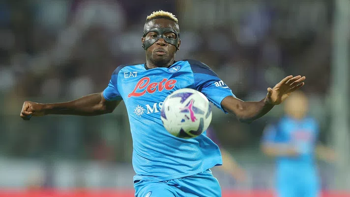 FLORENCE, ITALY - AUGUST 28: Victor James Osimhen of SSC Napoli in action during the Serie A match between ACF Fiorentina and SSC Napoli at Stadio Artemio Franchi on August 28, 2022 in Florence, Italy. (Photo by Gabriele Maltinti/Getty Images)