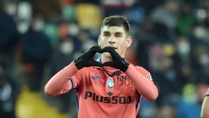 UDINE, ITALY - JANUARY 09: Ruslan Malinovskyi
of Atalanta celebrates after scoring his side's third goal during the Serie A match between Udinese Calcio v Atalanta BC at Dacia Arena on January 09, 2022 in Udine, Italy. (Photo by Getty Images/Getty Images) Atalanta, la Gazzetta: “Chance da titolare per Malinovskyi. Zappa sì, così il tridente” - immagine 1