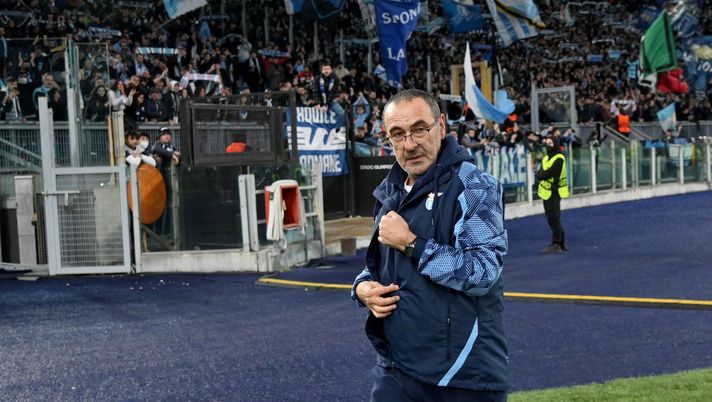 Sarri sotto la Curva Nord