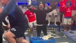 Brighton in Europa League, De Zerbi in festa nello spogliatoio | VIDEO