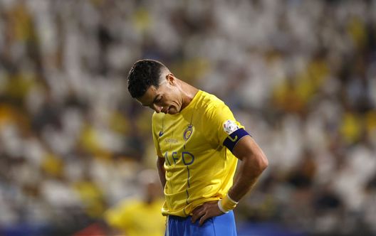 Getty Images Sconfitte e gestacci, in Arabia tramonto amaro di Ronaldo: CR7 espulso per una gomitata - immagine 1