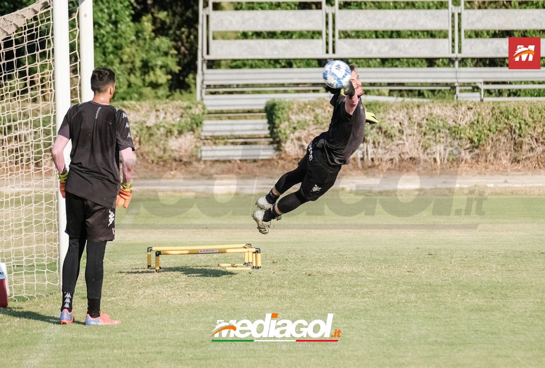 FOTO RITIRO PALERMO, la squadra di mister Baldini si allena a Boccadifalco (Gallery) - immagine 30