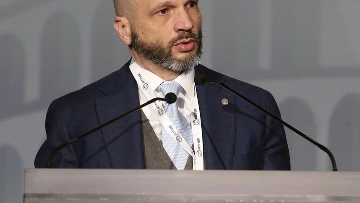 Antonio Paoli (staff medico Padova): &#8220;Protocollo sanitario inapplicabile in C, serve un&#8217;altra soluzione. E attenzione al rischio infortuni in caso di ripresa&#8221; 
