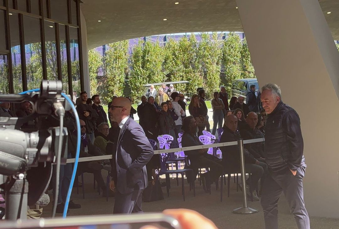 GALLERY VN – La camera ardente per Joe Barone. Tra i presenti Marotta e DeLa - immagine 26