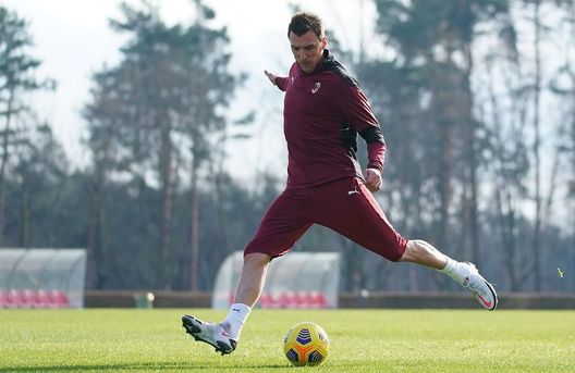 Mandzukic Milan (Instagram Milan) Mandzukic Milan (Instagram Milan)