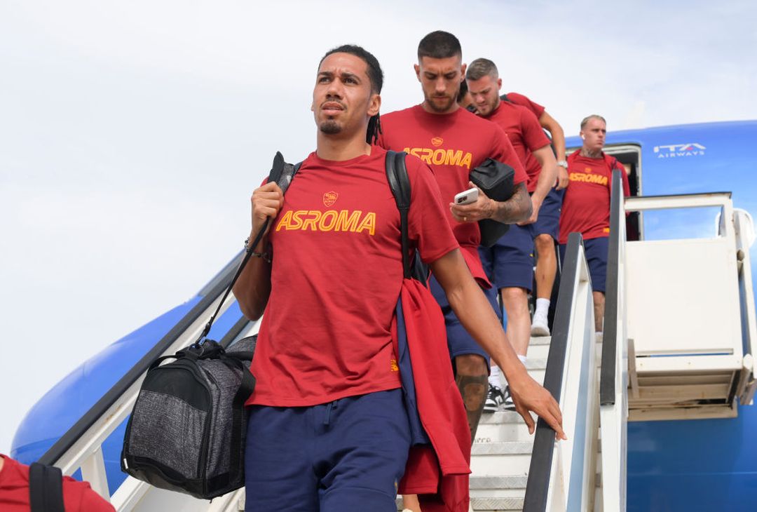 La Roma in partenza per il Portogallo – FOTO GALLERY - immagine 16