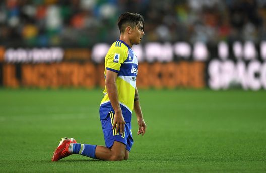 Paulo Dybala con la maglia della Juventus. Paulo Dybala con la maglia della Juventus.