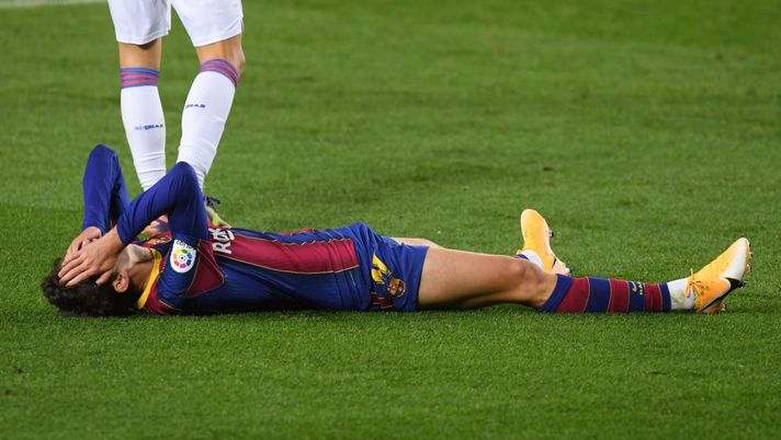 BARCELONA, SPAIN - DECEMBER 29: Francisco Trincao of Barcelona reacts during the La Liga Santander match between FC Barcelona and SD Eibar at Camp Nou on December 29, 2020 in Barcelona, Spain. Sporting stadiums around Spain remain under strict restrictions due to the Coronavirus Pandemic as Government social distancing laws prohibit fans inside venues resulting in games being played behind closed doors. (Photo by Alex Caparros/Getty Images) BARCELONA, SPAIN - DECEMBER 29: Francisco Trincao of Barcelona reacts during the La Liga Santander match between FC Barcelona and SD Eibar at Camp Nou on December 29, 2020 in Barcelona, Spain. Sporting stadiums around Spain remain under strict restrictions due to the Coronavirus Pandemic as Government social distancing laws prohibit fans inside venues resulting in games being played behind closed doors. (Photo by Alex Caparros/Getty Images)