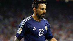 Lavezzi chatta con il Napoli: “Siamo sempre vicini nonostante la lontananza” | FOTO