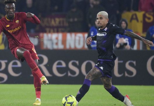 ROME, ITALY - JANUARY 15: AS Roma player Tammy Abraham during the Serie A match between AS Roma and ACF Fiorentina at Stadio Olimpico on January 15, 2023 in Rome, Italy. (Photo by Luciano Rossi/AS Roma via Getty Images) Dodò