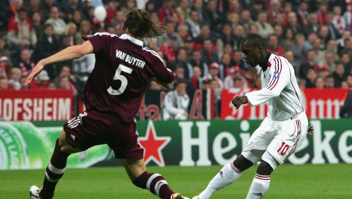 Il gol del momentaneo 1-0 di Clarence Seedorf contro il Bayern Monaco l'11 aprile 2007 (GETTY Images) 