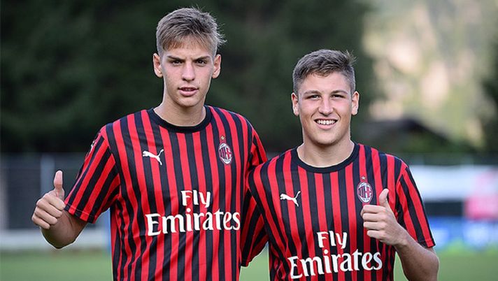 Giacomo Olzer e Riccardo Tonin del Milan Primavera (credits: acmilan.com) 