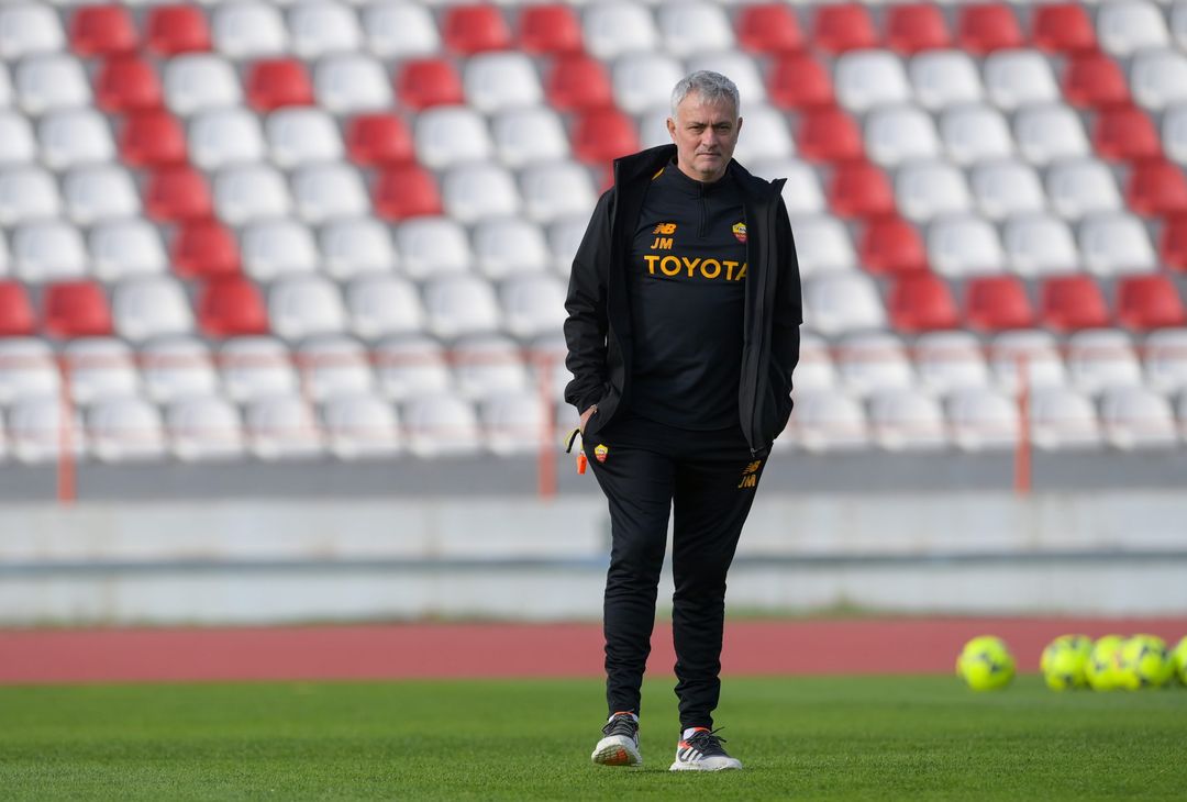 Roma, l’allenamento ad Albufeira sotto gli occhi di Mourinho e Pinto – FOTO GALLERY - immagine 11