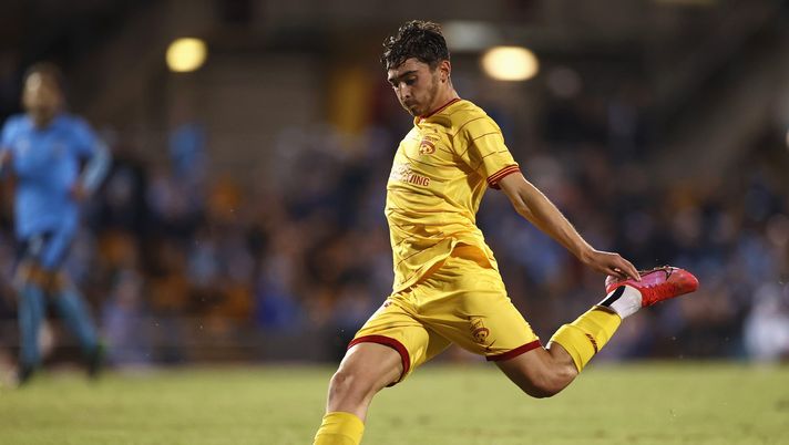 Da Fashanu a Josh Cavallo: cosa significa fare coming out a carriera in corso - immagine 1