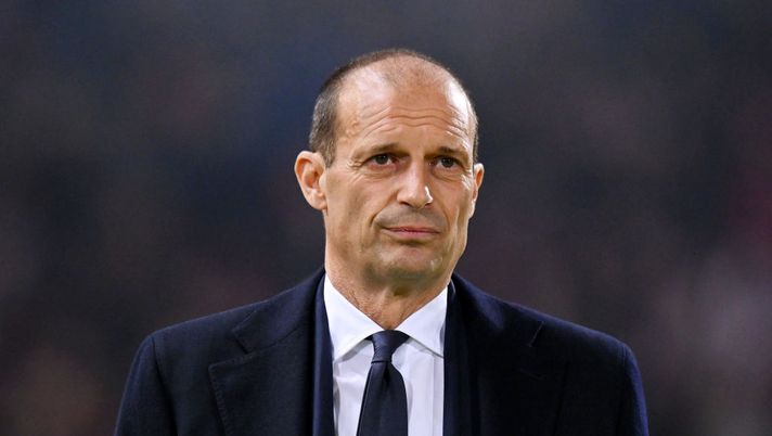 BOLOGNA, ITALY - APRIL 30: Massimiliano Allegri, Head Coach of Juventus, looks on prior to the Serie A match between Bologna FC and Juventus at Stadio Renato Dall'Ara on April 30, 2023 in Bologna, Italy. (Photo by Alessandro Sabattini/Getty Images) Dg Juve: “La scelta su Allegri, mai stato in discussione! Ecco la situazione per Giuntoli e il ds” - immagine 1