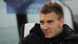 Bendtner, l’ex Juventus resta bloccato a Dubai e gli svaligiano casa: il danese si scaglia contro la testata BT