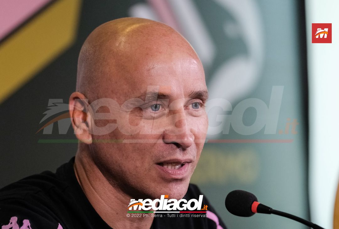 FOTO PALERMO, verso il Genoa: la conferenza di mister Corini (Gallery) - immagine 17