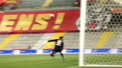 Tifosi Lille, festa e fumogeni: derby vinto e titolo vicino, è mega assembramento