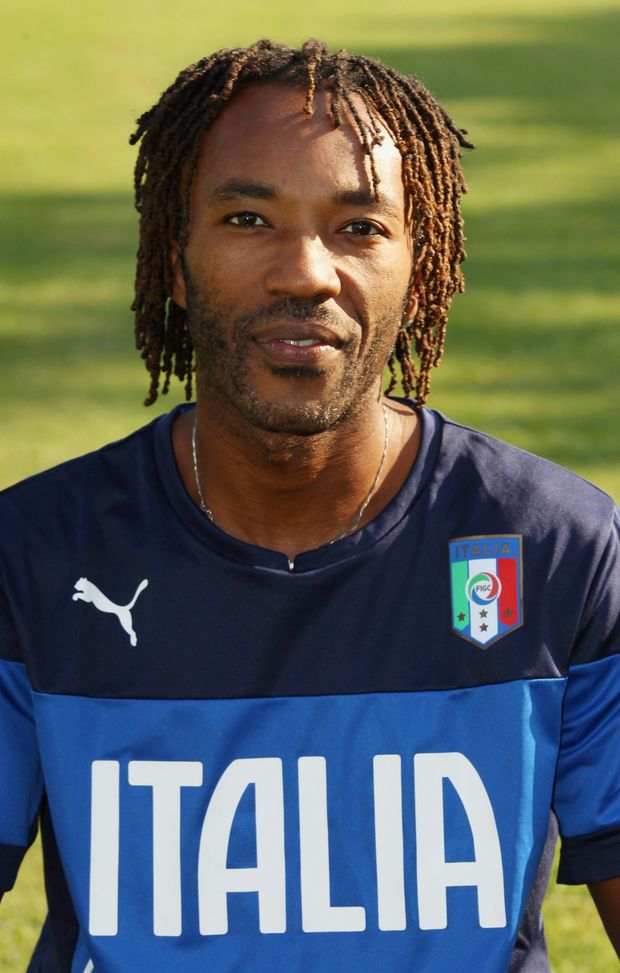 ROME, ITALY - AUGUST 31: Christian Manfredini of the Azzurri Stars looks on during the training session at Acqua Acetosa sports center on August 31, 2015 in Rome, Italy. (Photo by Paolo Bruno/Getty Images) 