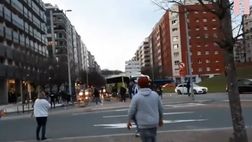 VIDEO Real Sociedad-Roma, assalito il pullman dei giallorossi prima della gara