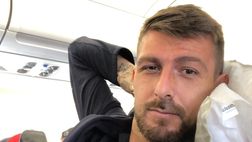Nazionale, gli azzurri già ad Atene: la carica di Acerbi – FOTO