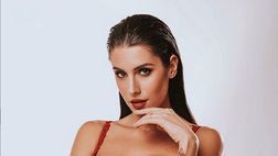 Valentina Vignali alza la temperatura: lo scatto in lingerie rossa è bollente!