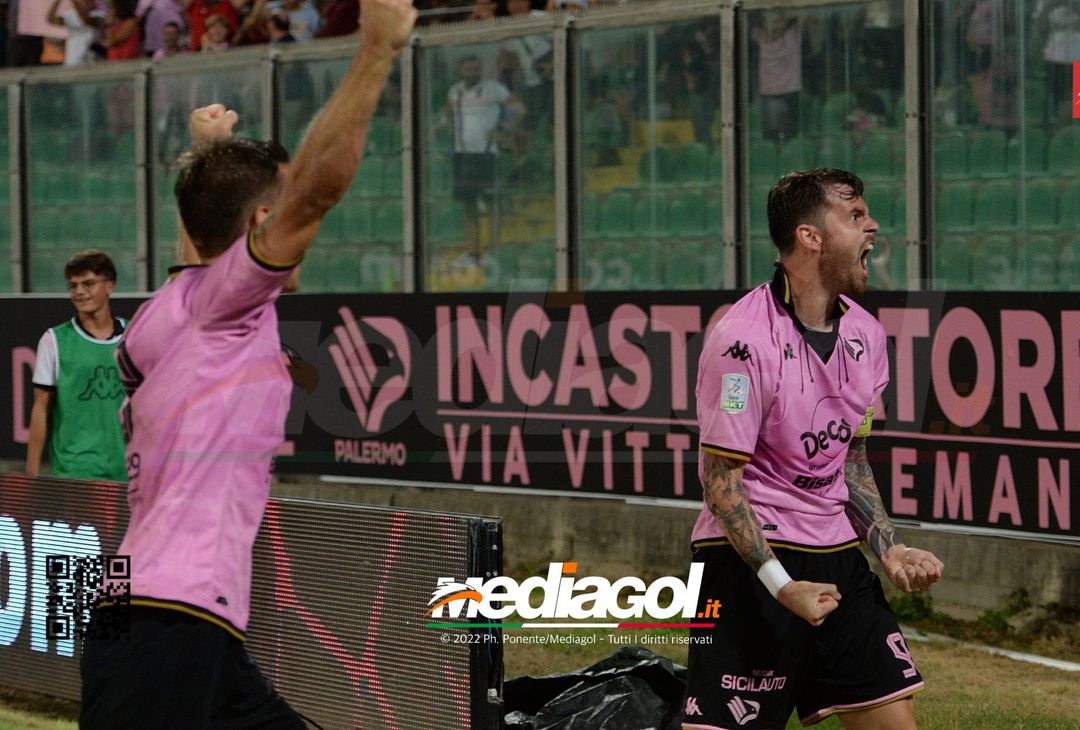 FOTO Palermo-Genoa 1-0: la gallery del big match della 5ª giornata di Serie B 2022-23 - immagine 43