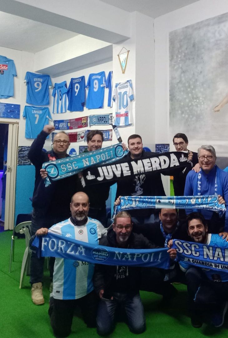 GALLERY Il Napoli sbanca Torino: l’esultanza dei club UANM allo stadio e nelle sedi - immagine 2