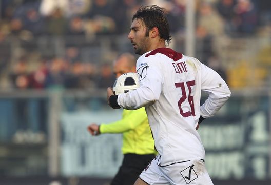 BRESCIA, ITALY - DECEMBER 08: Gianmario Comi of Reggina Calcio celebrates his goal during the Serie A match between Brescia Calcio and Reggina Calcio at Mario Rigamonti Stadium on December 8, 2012 in Brescia, Italy. (Photo by Marco Luzzani/Getty Images) BRESCIA, ITALY - DECEMBER 08: Gianmario Comi of Reggina Calcio celebrates his goal during the Serie A match between Brescia Calcio and Reggina Calcio at Mario Rigamonti Stadium on December 8, 2012 in Brescia, Italy. (Photo by Marco Luzzani/Getty Images)
