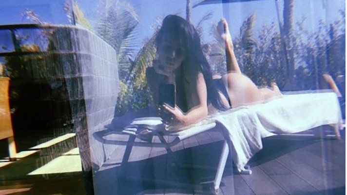 Georgina Rodriguez più sexy che mai: il lato B “riflesso” di lady CR7 è da impazzire  Georgina Rodriguez più sexy che mai: il lato B “riflesso” di lady CR7 è da impazzire